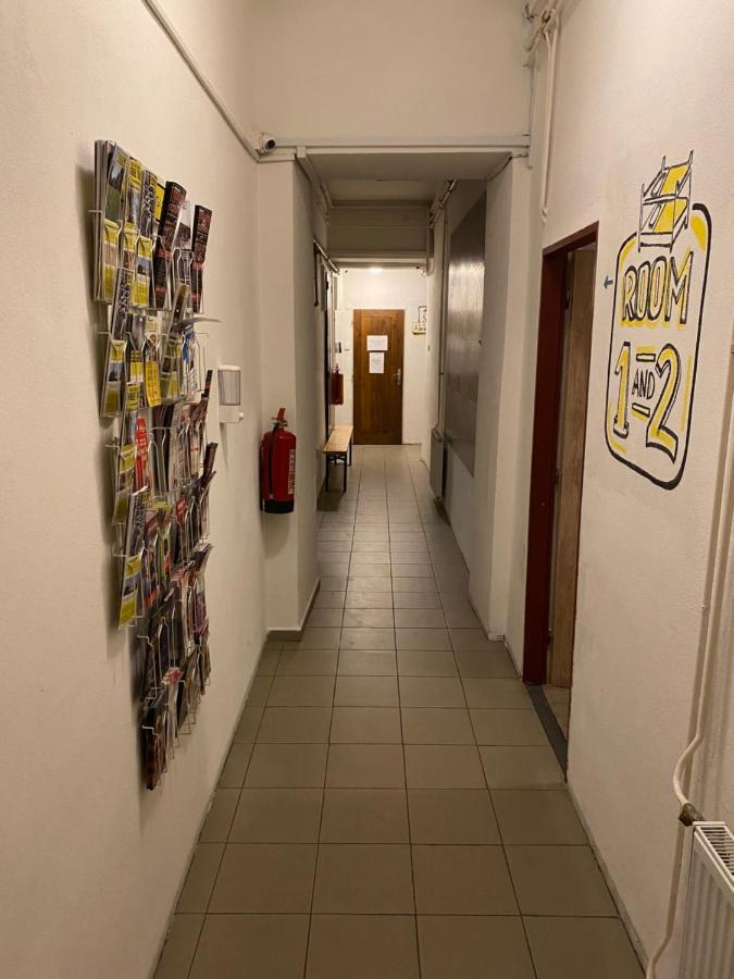 Easy Housing Albergue *